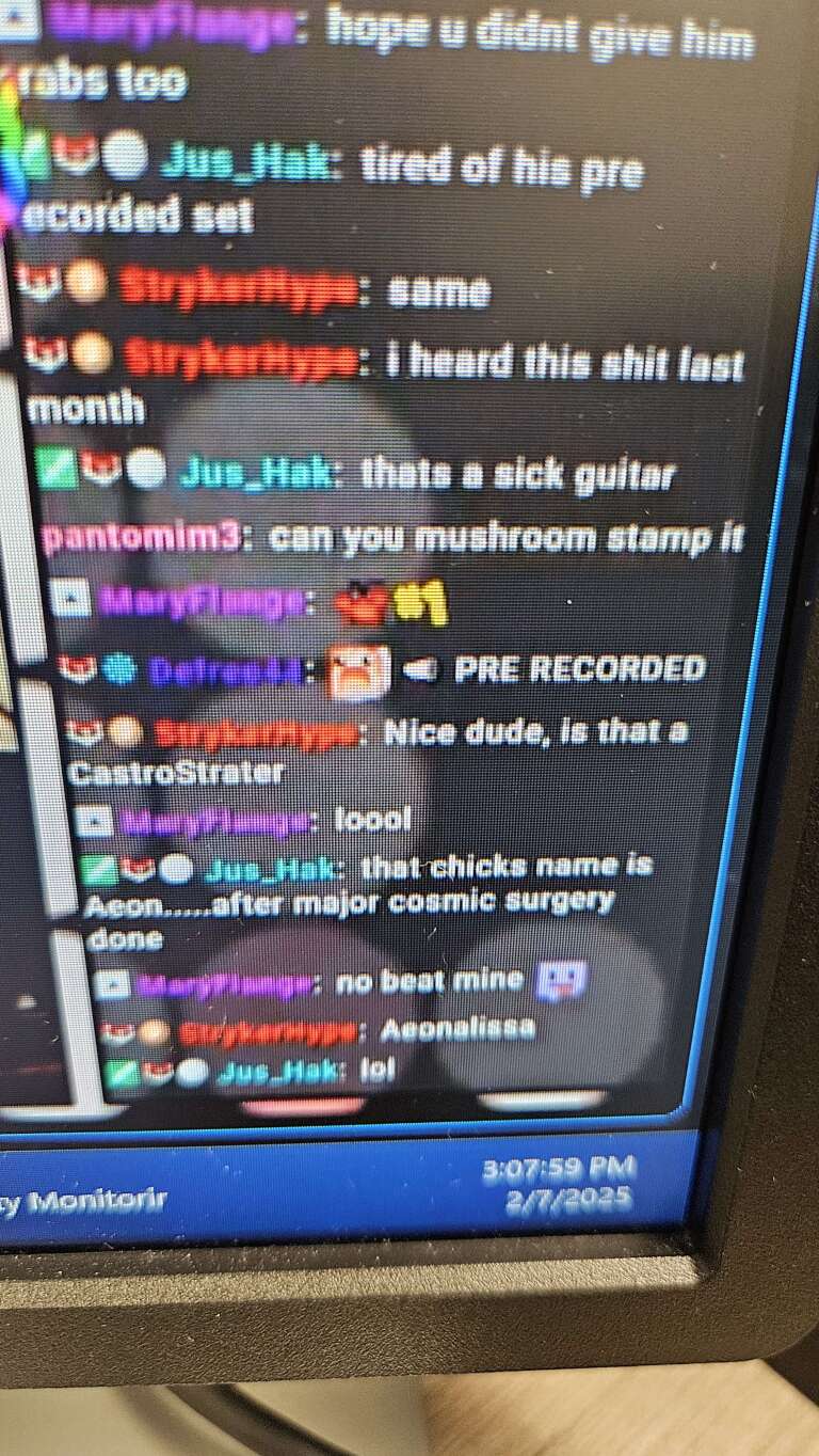 Stream Screenshot Tired of his prerecorded set